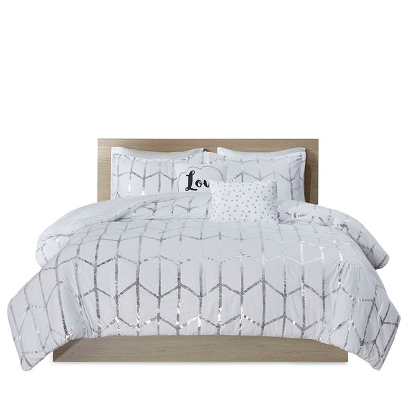 English Elm King/Cal Silver Geometric Metallic Comforter Set with Embroidered Accent Pillows & Antimicrobial Finish B03595922