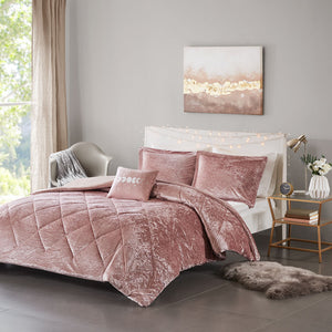 English Elm King/Cal Velvet Duvet Cover Set with Quilted Diamond Texture, Decorative Pillow, Soft Luxe Feel Blush 15.75 L x 12.6 W x 7.87 H B03596070