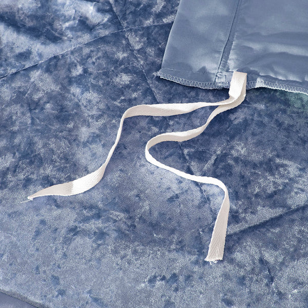 English Elm King/Cal King Velvet Duvet Cover Set in Periwinkle Crushed Velvet with Quilted Diamond Texture, Pillow B03596097