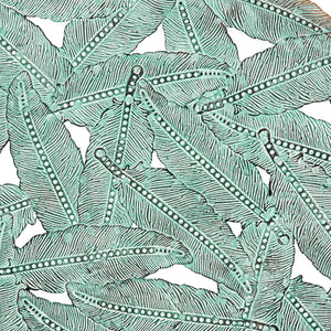 English Elm Textured Feather 3-Piece Metal Disc Wall Decor Set – Blue Iron Finish, Feather Cutouts, Easy Mounting, Trio B03597680