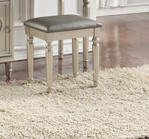 English Elm Bedroom Vanity Set with Stool and Flip Mirror Storage, Heart Accent Drawer, Kid-Friendly Design Silver 24 L x 27 W x 34 H B011113341