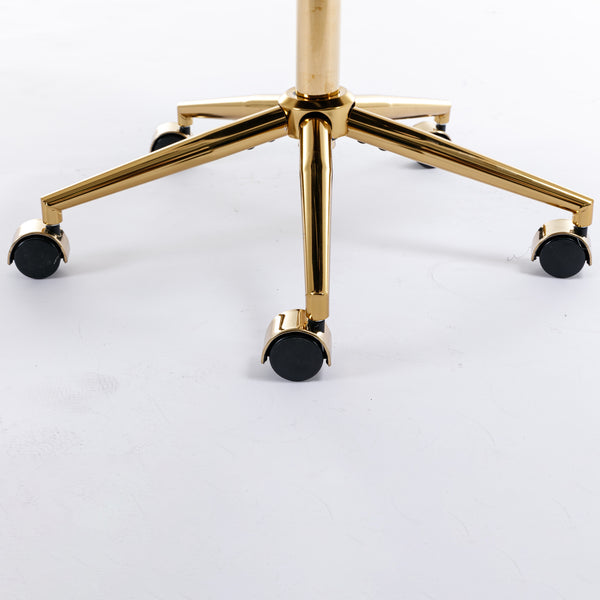 English Elm A&A Plush Alpaca Wool Office Chair with Adjustable 40° Recline, Wide Deep Seat and Sturdy 320mm Base Violet W1143P154102