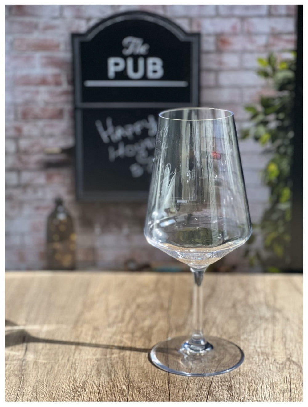 English Elm Plastic Wine Glasses Set Of 4, Unbreakable & Bpa-Free Tritan, Perfect For Outdoor Parties & Picnics B095120363-GIGA