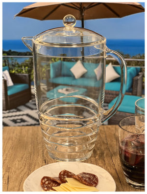 English Elm 2.5 Quarts Water Pitcher with Lid - Unbreakable Diamond-Cut Acrylic, BPA-Free, Crystal Clear 2.5qt B095120313