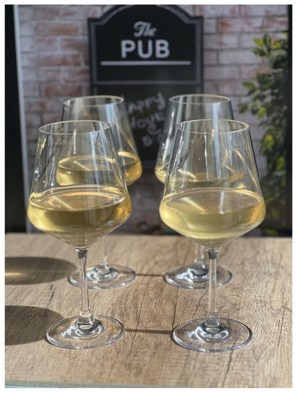 English Elm Plastic Wine Glasses Set Of 4 - Unbreakable 15Oz Tritan Stemware For Indoor & Outdoor Entertaining B095120359-GIGA