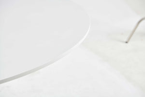 English Elm 42.1"white Round Pedestal Dining Table Seats Six Mid-century Mdf Top Cross Base W234122455