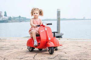 English Elm 6v Licensed Vespa Kids Ride on Scooter with Sidecar Key Start and Headlights B117135091