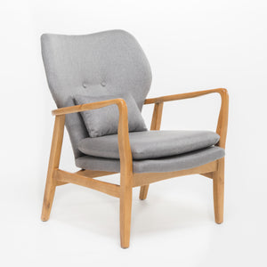 English Elm Christopher Knight Home® - CLUB CHAIR Grey Fabric Club Chair with Button-Tufted Back, Accent Pillow & Tapered Birch Legs 59135.00GRY