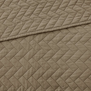 English Elm King Velvet Touch 3-Piece Oversized Quilted Herringbone Quilt Set – Brushed Velvet Softness, Plush Overfill B035129005