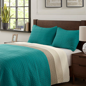 English Elm Queen Hampton Hill Velvet Touch Oversized Quilted 3-Piece Set — Plush Herringbone, Brushed Softness, Machine Washable B035129011