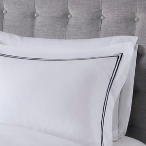 English Elm King/Cal Luxurious 500TC Cotton Sateen Embroidered Comforter Set with Removable Duvet & OEKO-TEX Safety White+Navy 14.96 L x 17.52 W x 14.96 H B035129283