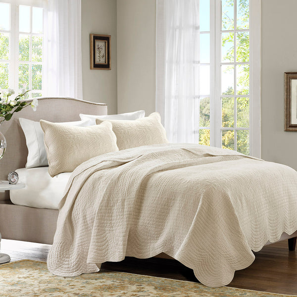 English Elm 3 Piece Reversible Scalloped Edge Quilt Set with Cotton Fill Microfiber Face Antimicrobial Freshness Protection for Full/Queen Bedding Chic Farmhouse Elegance Cream 17.72 L x 15.35 W x 7.87 H B03597386