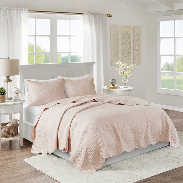 English Elm 3 Madison Park Tuscany Reversible Scalloped Edge Quilt Set Full/Queen - Cotton-Filled Microfiber, Antimicrobial Cottage Charm Blush 17.72 L x 15.35 W x 6.3 H B03597533