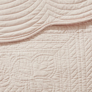 English Elm 3 Madison Park Tuscany Reversible Scalloped Edge Quilt Set King/Cal King Blush - Cozy Microfiber Cotton Filling, Antimicrobial B03597534