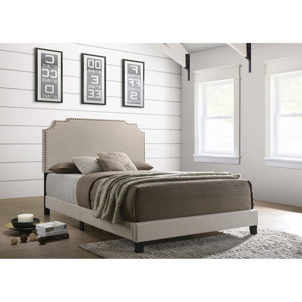 English Elm Beige Scalloped Upholstered Queen Bed with Nailhead Trim, Luxurious Transitional Design, 86.5" Long B062P153557