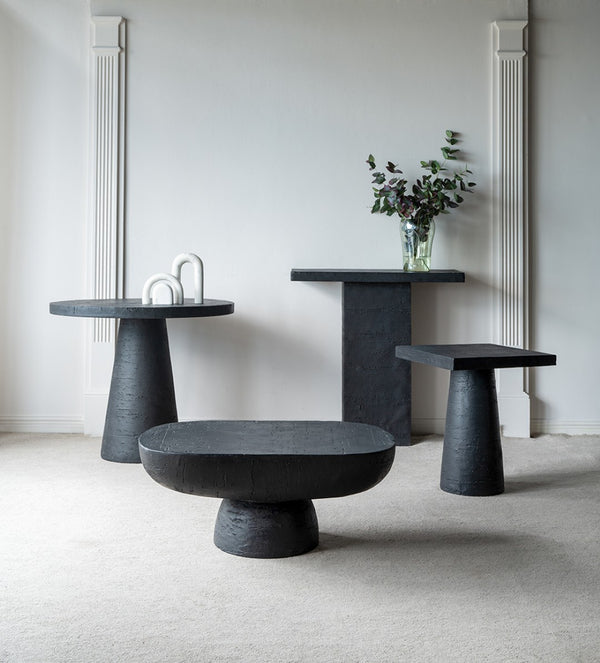 English Elm 36x36x30" Round Pedestal Dining Table Matte Magnesium Build Seats Four Compact Spaces Black W2078S00004