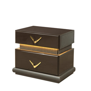 English Elm Modern 2-Drawer Nightstand with V-Shape Handles, Solid & Manufactured Wood, Compact Brown Design B009P155282
