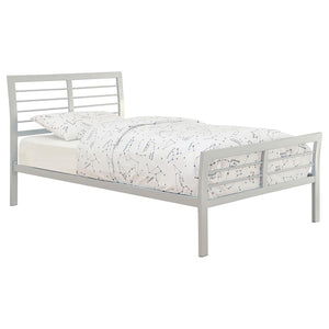English Elm Silver Full Metal Bed with Nautical Horizontal Slat Headboard, Modern Silver Finish, 600 lb Capacity B062S00303