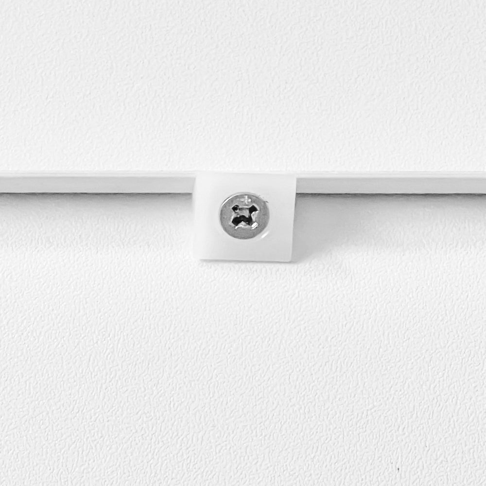 English Elm Extended Desktop 10-Drawer Chest: Modern White Storage Solution For Organized Bedrooms & Vanities W2139134918