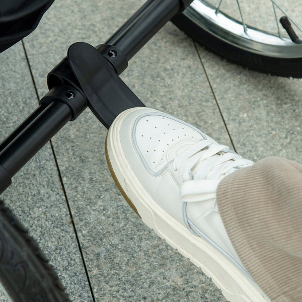 English Elm Pawhut Pet Stroller For Small & Medium Dogs - All-Terrain 3-Wheel Design With Adjustable Canopy & Safety Features W2225P166290-GIGA