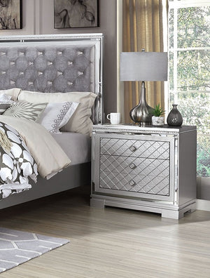 English Elm Silver Glam Nightstand with Hidden Jewelry Drawer USB Charging Port Chrome Square Knob Modern Bedroom Accent B011P165671