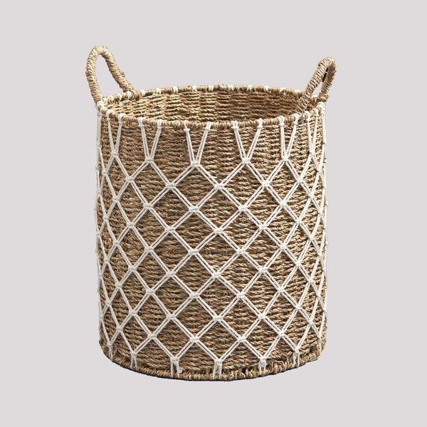 English Elm Hubertus Round Water Hyacinth Basket with Handles, Sturdy Seagrass Weave for Stylish Home Storage (16x16x17) B093P169704
