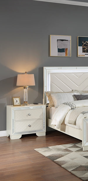 English Elm Classic Luxury Look Nightstand with Wireless Charging, Mirrored Frame, Diamond Drawer Design, Spacious Storage Cream 21 L x 31 W x 32 H B011P182673