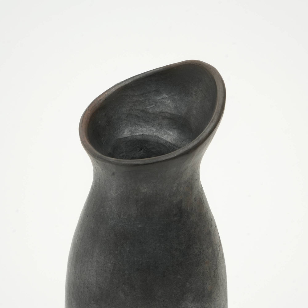 English Elm Longpi Pottery Black Vase – Handmade Tangkhul Naga Artistry, Elegant Decor For Modern Interiors B346P369761