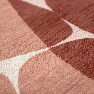 Louis de Poortere Gallery Collection Stones Low Pile Area Rug with Organic Pebble Pattern for Modern Interiors Cherry Mocha 4'7 x 6'7 120268