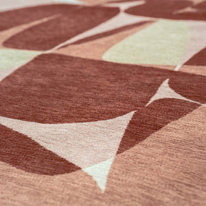 Louis de Poortere Gallery Collection Stones Low Pile Area Rug with Organic Pebble Pattern for Modern Interiors Cherry Mocha 4'7 x 6'7 120268