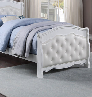 English Elm White Full Size Bed with Faux Leather Tufted Headboard, Modern Glam Platform Frame, Durable Plywood White 63 L x 54 W x 5 H B011S00916
