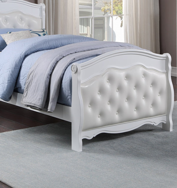 English Elm White Full Size Bed with Faux Leather Tufted Headboard, Modern Glam Platform Frame, Durable Plywood White 63 L x 54 W x 5 H B011S00916