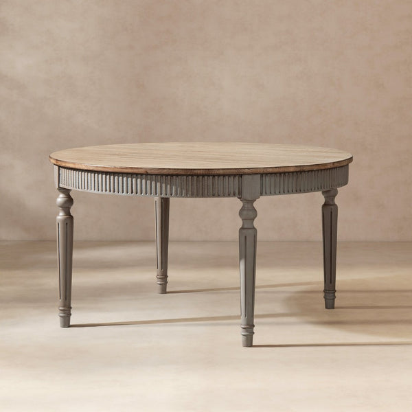 English Elm Colette Reclaimed Pine Round Dining Table Seats Four with Antique Two-tone Finish B2719P485500