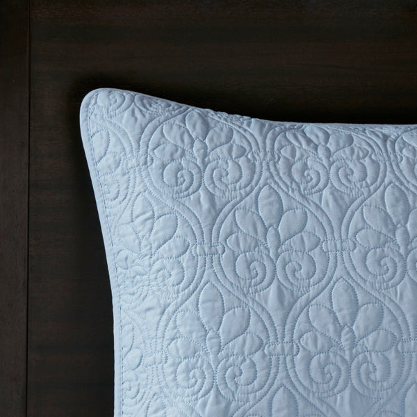 English Elm Reversible Madison Park Quebec King Bedspread Set Blue Cottage Quilted Microfiber with Antimicrobial Finish B03597409