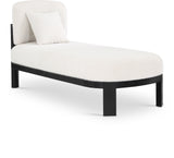 Maybourne Cream Boucle Fabric Chaise/Bench 22016Cream Meridian Furniture