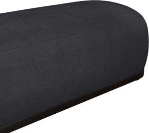 Meridian Furniture Calum Mid-century Chenille Upholstered Bench with Tapered Wood Legs for Bedroom Entryway Black Style 2 22088Black