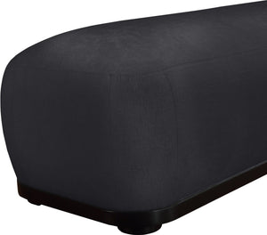 Meridian Furniture Calum Mid-century Chenille Upholstered Bench with Tapered Wood Legs for Bedroom Entryway Black Style 2 22088Black