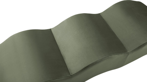 Meridian Furniture Wave Sculptural Curved Velvet Upholstered Bench for Bedroom Entryway or Living Room Accent Green 22092Green