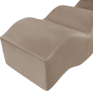 Meridian Furniture Wave Sculptural Curved Velvet Upholstered Bench for Bedroom Entryway or Living Room Accent Taupe 22092Taupe