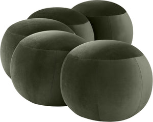 Meridian Furniture Apollo Art Deco Emerald Velvet Upholstered Bench with Sculptural Cushion Detailing 22099Green