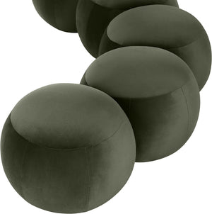 Meridian Furniture Apollo Art Deco Emerald Velvet Upholstered Bench with Sculptural Cushion Detailing 22099Green