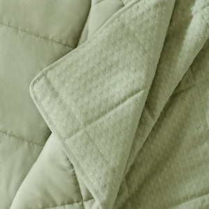 JLA Home Comfort Spaces - Waffle Quilted Texture Quilt Set – Lightweight, Oeko-Tex Certified Comfort with Breathable, Plush Feel Green AM14-0369