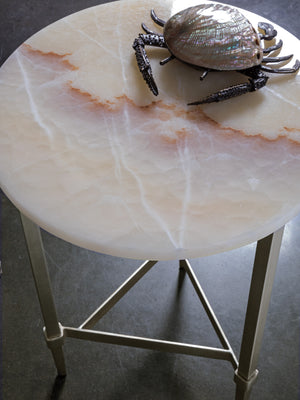 Lexington Artistica Home Benton Round Spot Table - Stunning Amber Onyx Top With Champagne Leaf Iron Base For Elegant Spaces Champagne Wood 2297-950