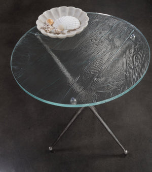 Lexington Artistica Home Marcus Round End Table - Artistic Hammered Iron Base With Unique Textured Glass Top For Home Décor Silver Leaf Wood 2364-953