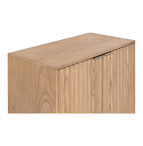 English Elm 2 Door Storage Cabinet with Fluted Fronts and Brass Handles, Mid-Century Accent Console for Entryway Natural Ash W914P292863