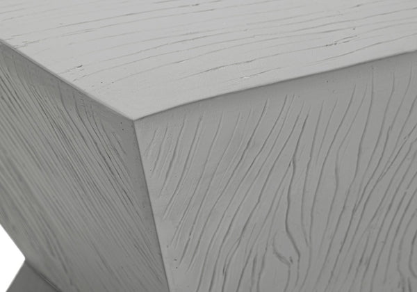 English Elm Accent Side Table Grey Wood Grain Magnesium Oxide Build for Indoor Outdoor Use B2710P461682