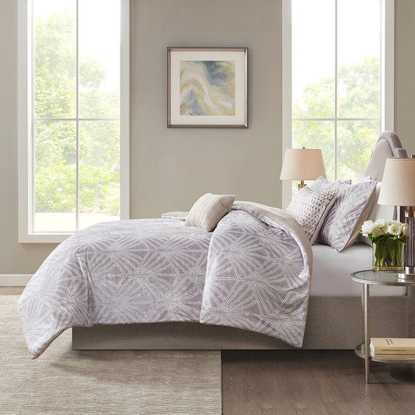 JLA Home Beautyrest - 5 Plush Crushed Velvet Comforter Set with Art Deco Embroidery, Hypoallergenic, Machine Washable Luxury Champagne BR9144409622-03