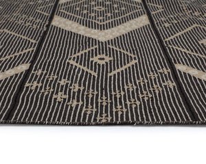 Sunpan Asana Hand-Woven Rug - Sustainable Black and Tan Medallion Design for Indoor and Outdoor Spaces 5' X 8'