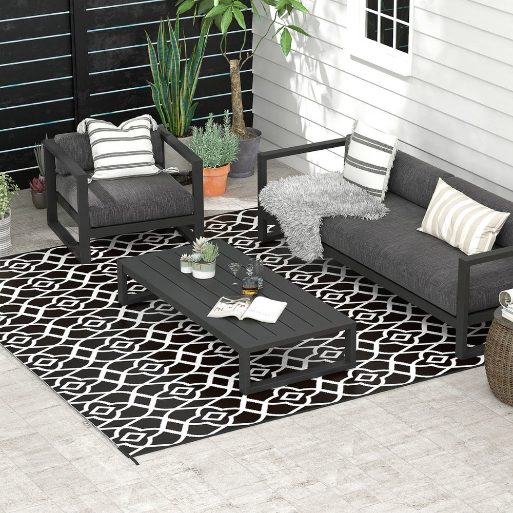English Elm Outsunny Reversible Polypropylene Outdoor Rug Waterproof Clover Mat with Carry Bag W2225P174553