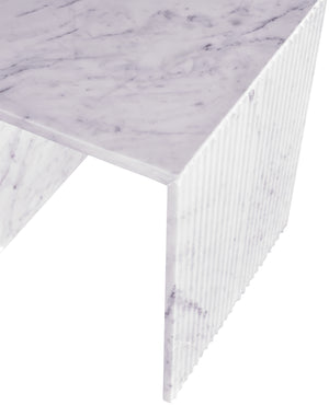 Lucca White End Table 250White-ET Meridian Furniture